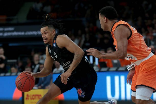 火箭为何留 火箭为何留